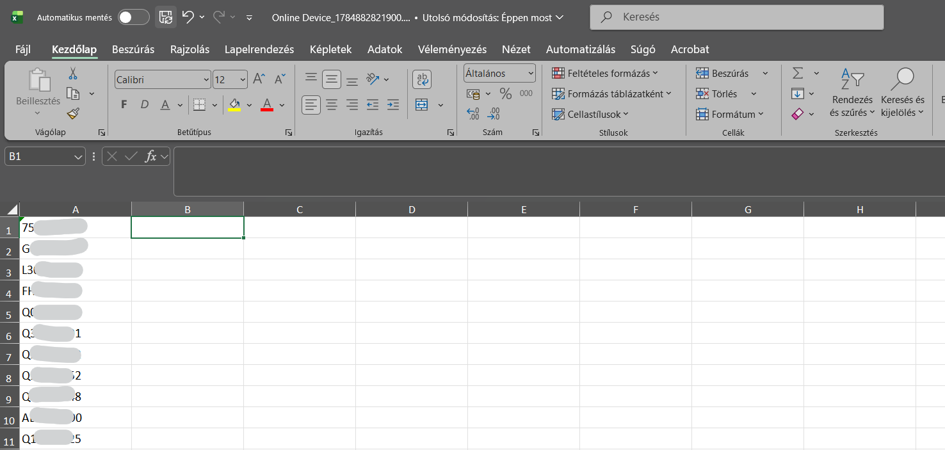 Exportált Hikvision Excel-fájl, amely csak a rövid sorozatszámokat tartalmazza a Batch Firmware Search használatához.